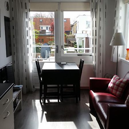 Homestay Bij Aelita Den Burg Exteriör bild