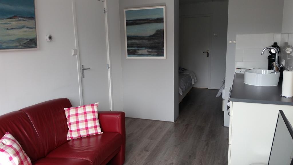 Homestay Bij Aelita Den Burg Exteriör bild