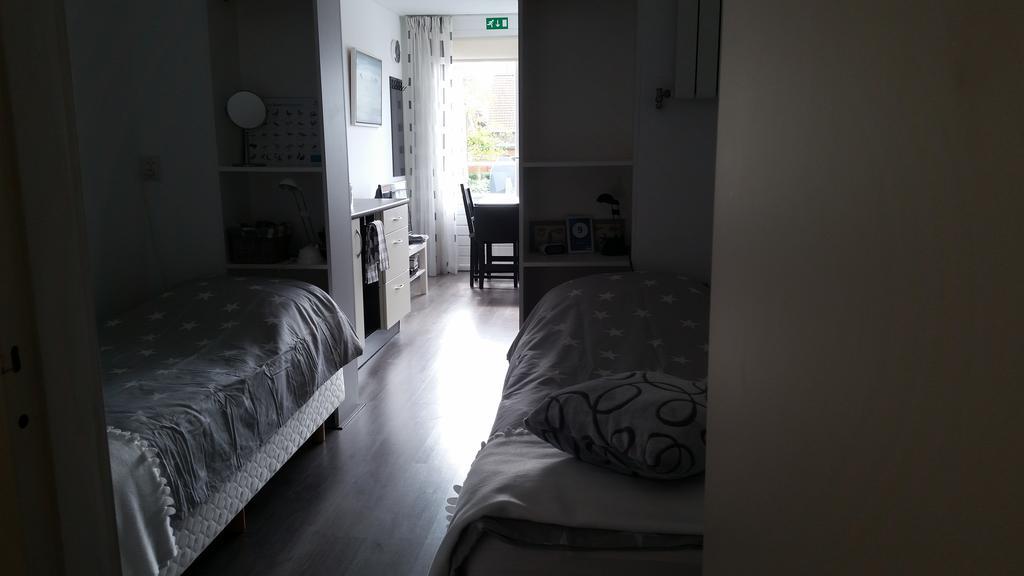 Homestay Bij Aelita Den Burg Exteriör bild